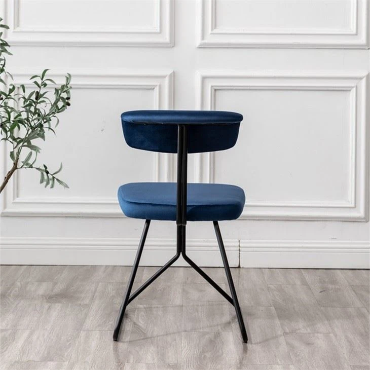 Comfortable dining chair